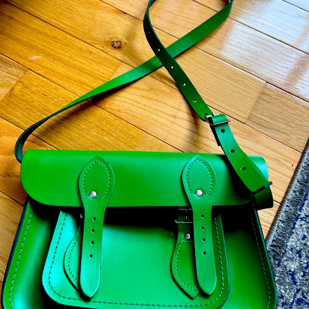 Cambridge Satchel Company - green crossbody bag